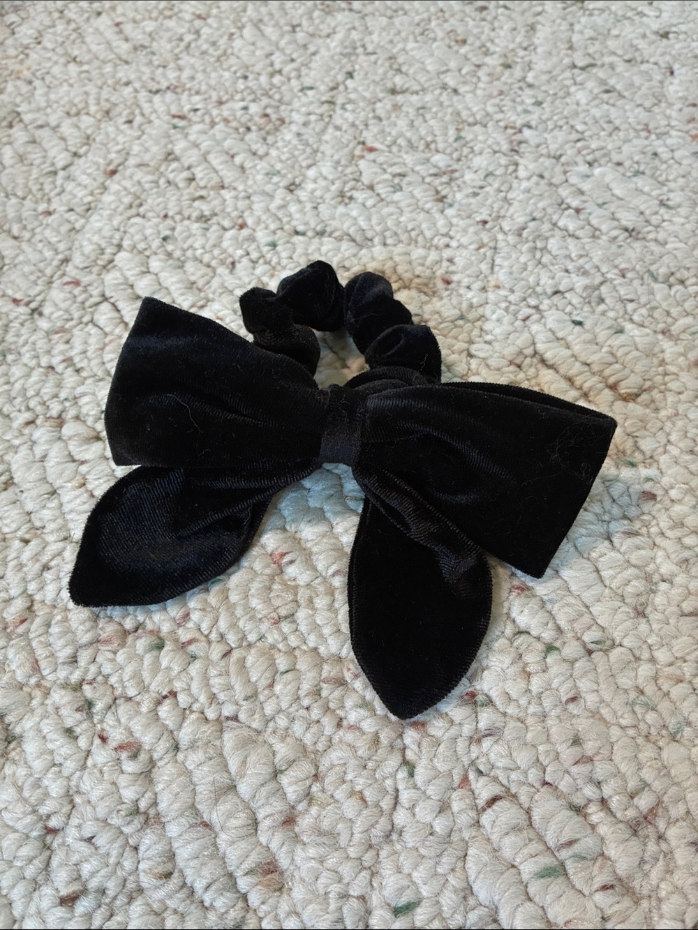 Black Velvet Bow Scrunchie Hair Tie - Picture 1 of 3